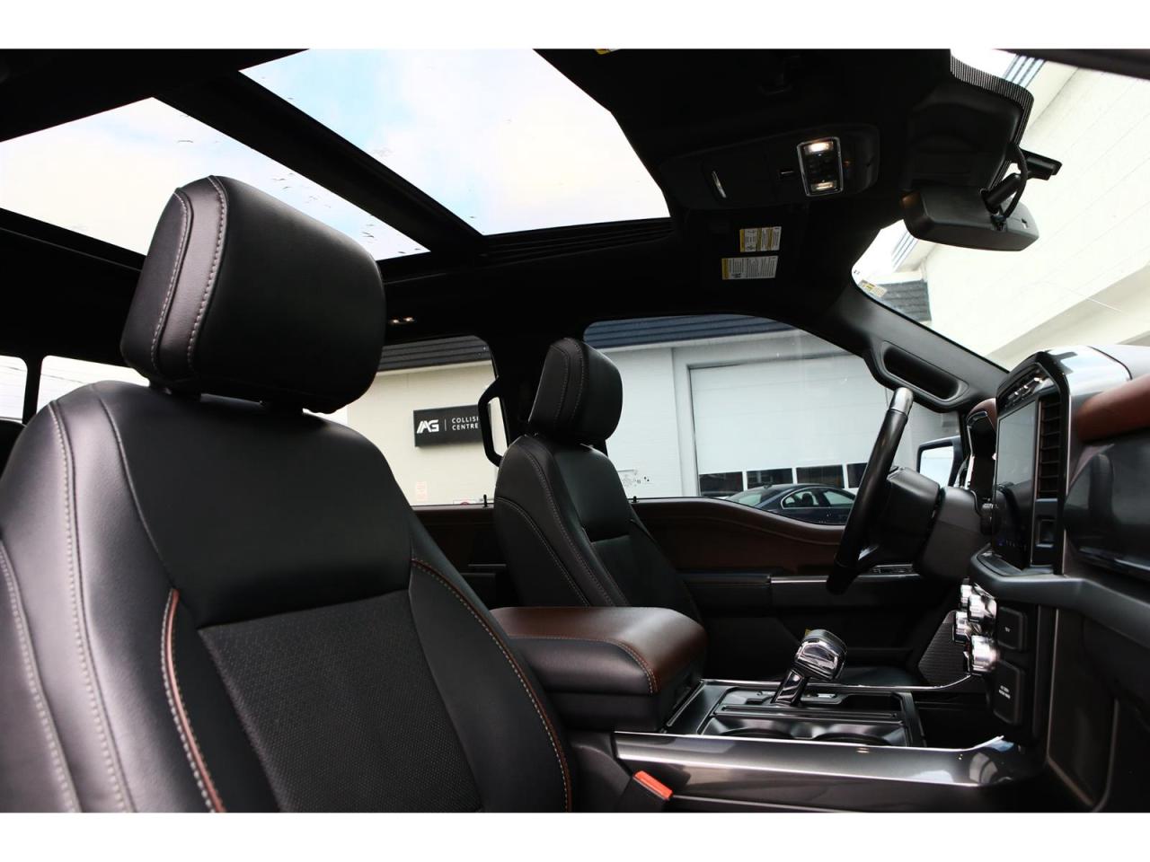 2023 Ford F-150 Lariat | SuperCrew | Pano Roof | Navigation | TOW Pkg Photo