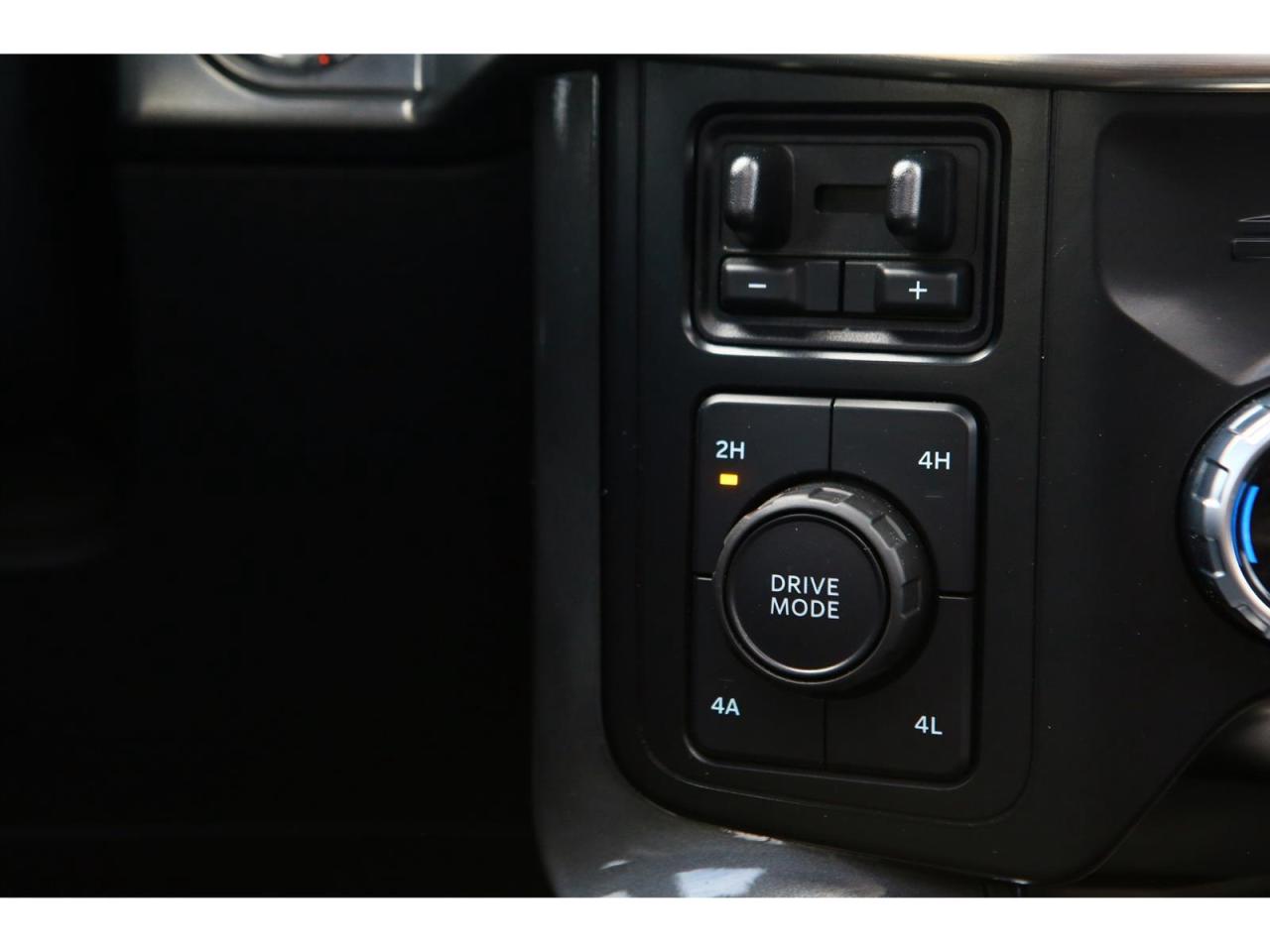 2023 Ford F-150 Lariat | SuperCrew | Pano Roof | Navigation | TOW Pkg Photo