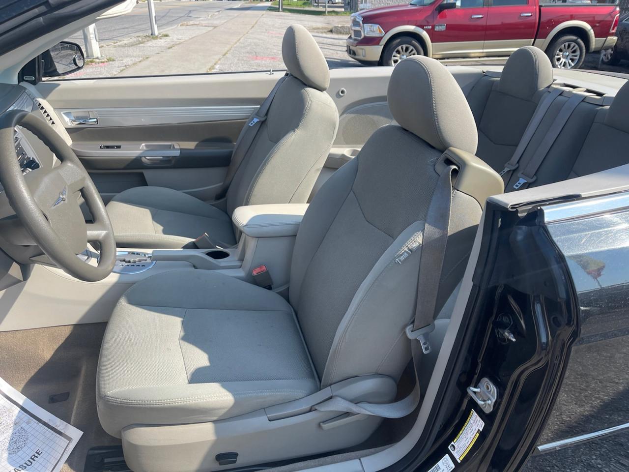 2008 Chrysler Sebring CONVERTIBLE Touring Photo