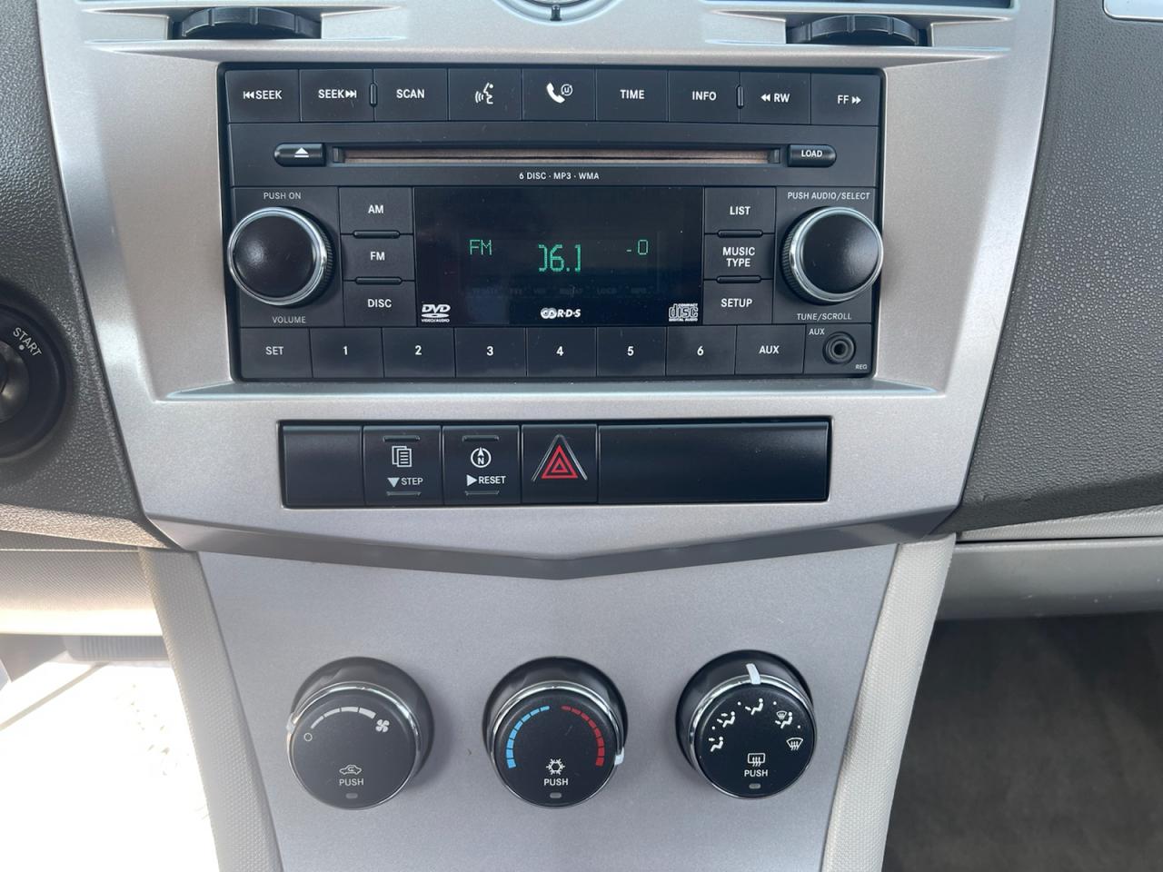 2008 Chrysler Sebring CONVERTIBLE Touring Photo