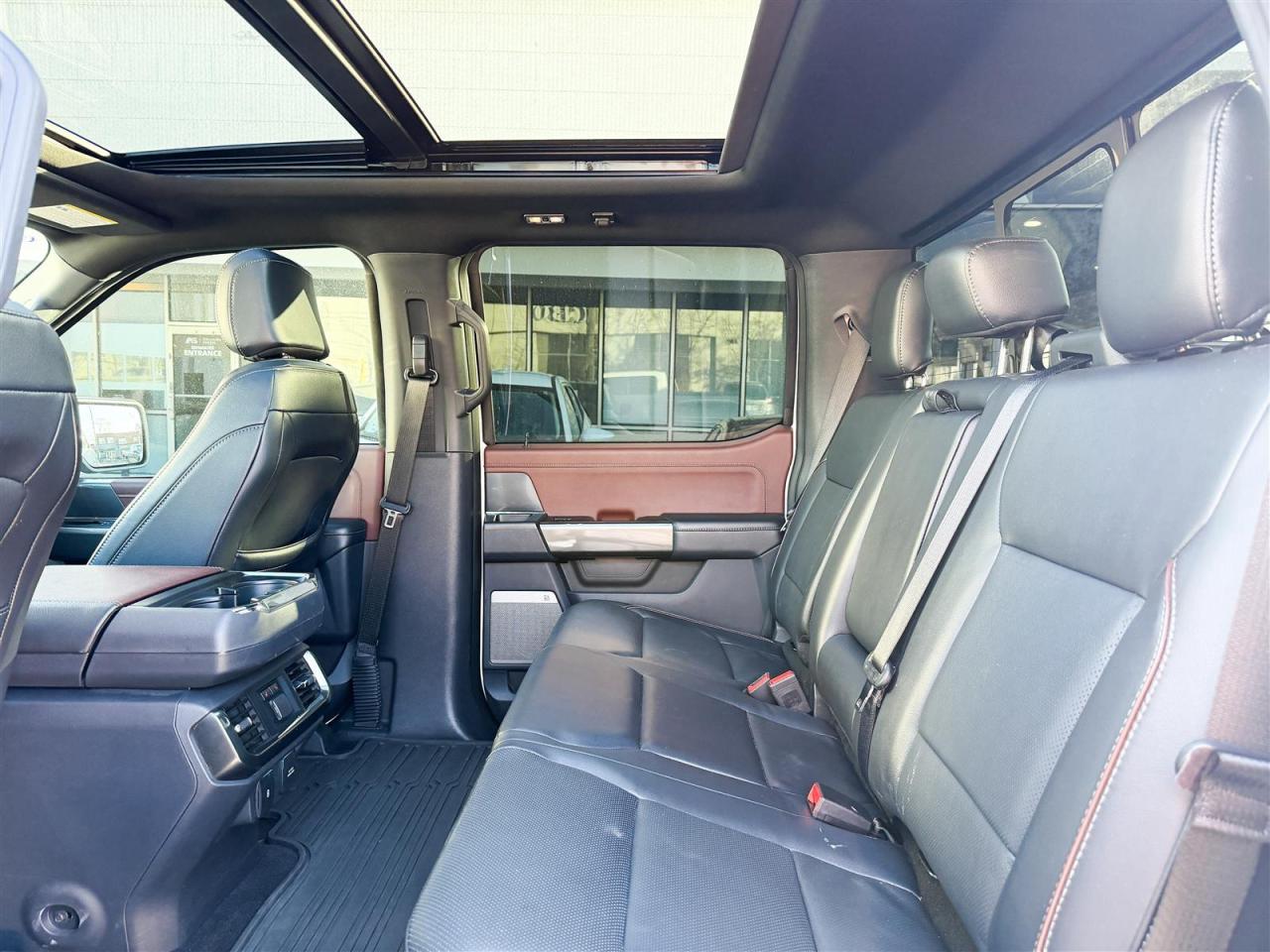 2023 Ford F-150 Lariat SuperCrew 4X4 Panoramic Roof | 20 inch Whls |12 inch Screen Lariat Sport Pkg | Full Leather Seats Photo