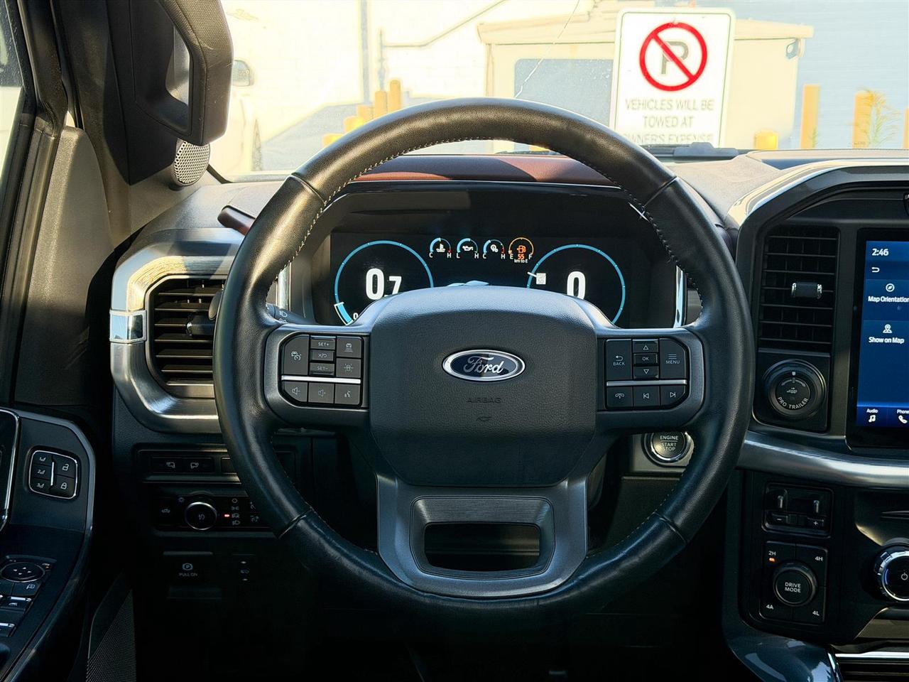 2023 Ford F-150 Lariat SuperCrew 4X4 Panoramic Roof | 20 inch Whls |12 inch Screen Lariat Sport Pkg | Full Leather Seats Photo