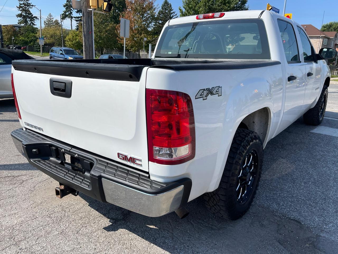 2013 GMC Sierra 1500 Crew Cab 4WD Photo