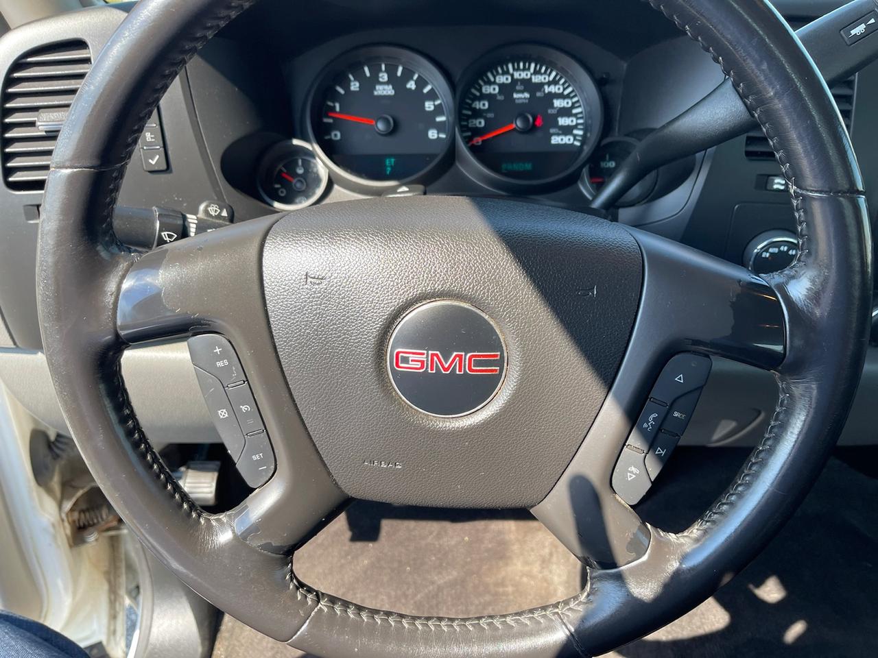 2013 GMC Sierra 1500 Crew Cab 4WD Photo