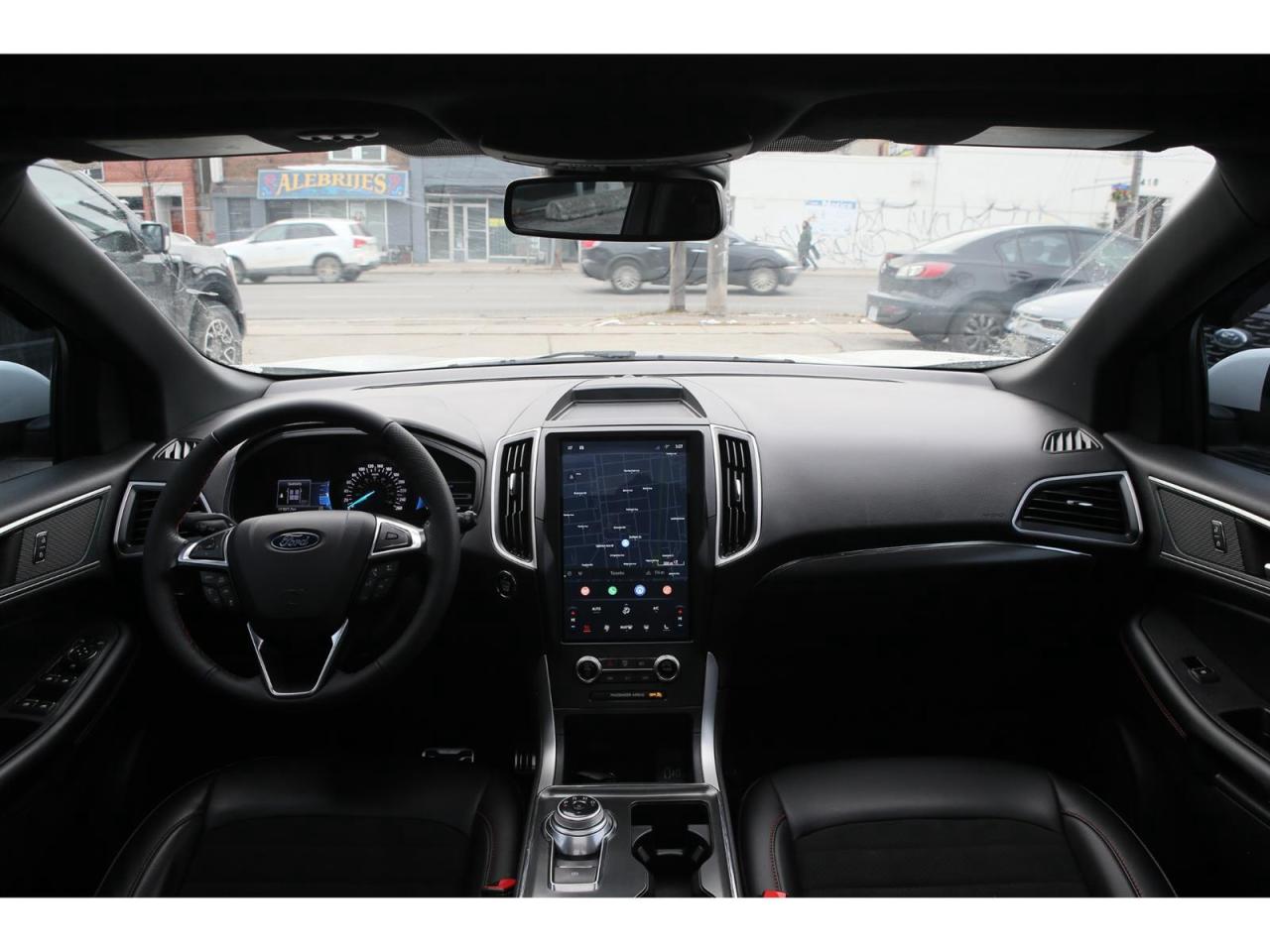 2024 Ford Edge ST-Line - AWD - Navigation - Leather Seats - Apple Car Play - Dual Zone Climate - Adaptive Cruise Photo
