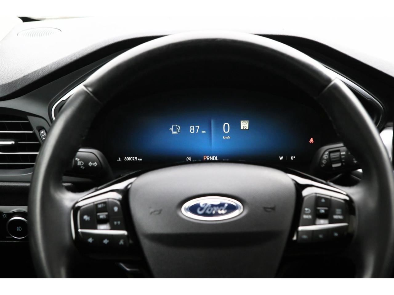2023 Ford Escape Platinum AWD | Panoramic Roof | Navigation | Leather Seats Photo