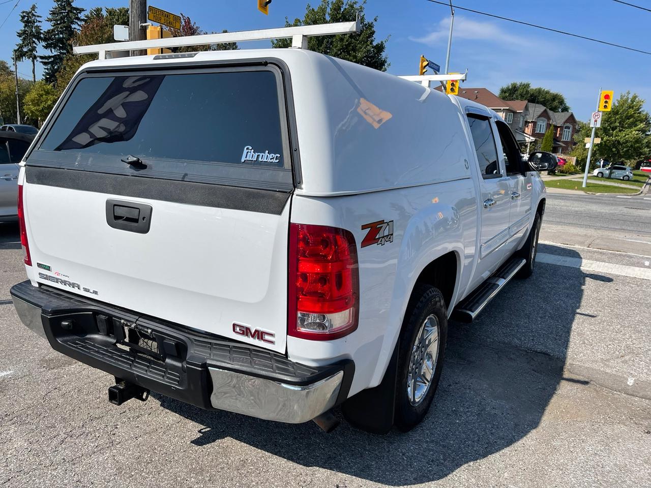 2012 GMC Sierra 1500 SLE Crew Cab 4WD Photo