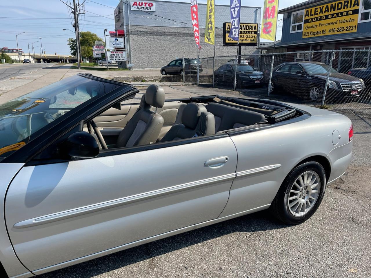 2006 Chrysler Sebring TOURING CONVERTIBLE Photo
