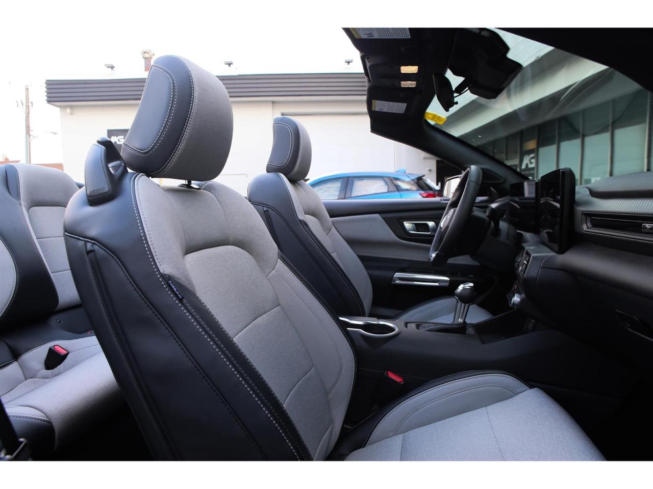 2025 Ford Mustang EcoBoost Premium Convertible Photo