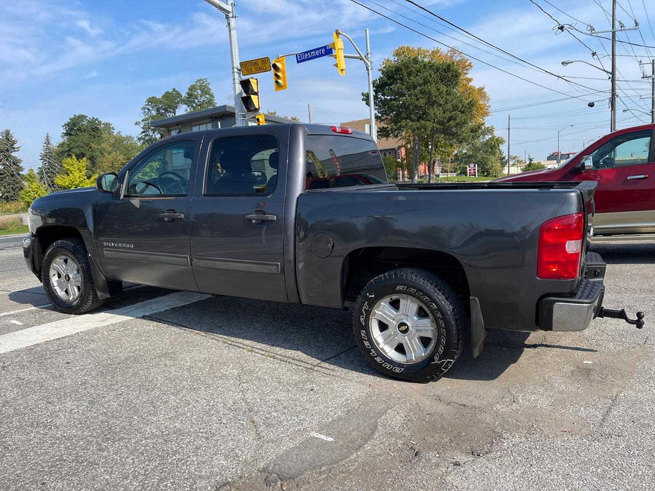 2010 Chevrolet Silverado 1500 LT1 Crew Cab 4WD Photo4