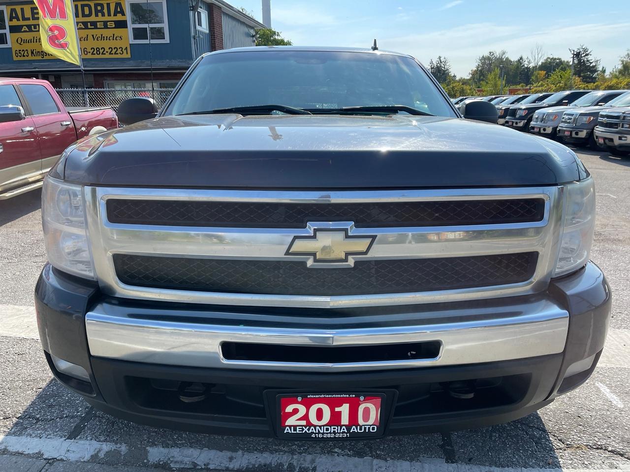 2010 Chevrolet Silverado 1500 LT1 Crew Cab 4WD Photo