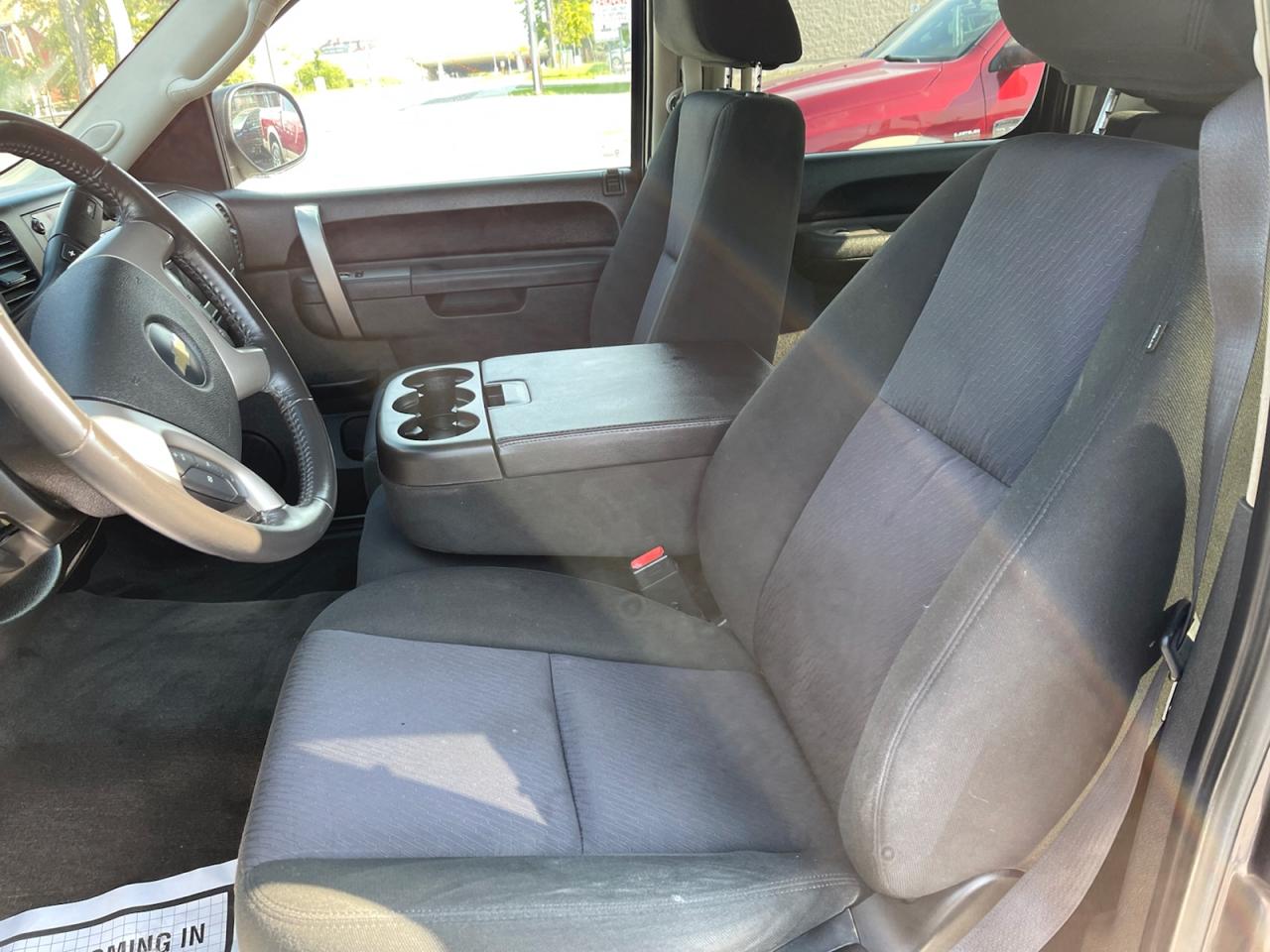 2010 Chevrolet Silverado 1500 LT1 Crew Cab 4WD Photo