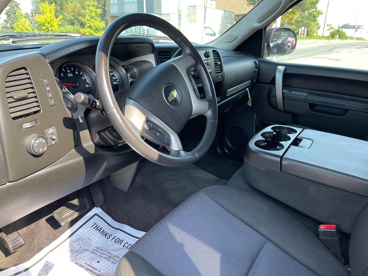 2010 Chevrolet Silverado 1500 LT1 Crew Cab 4WD Photo