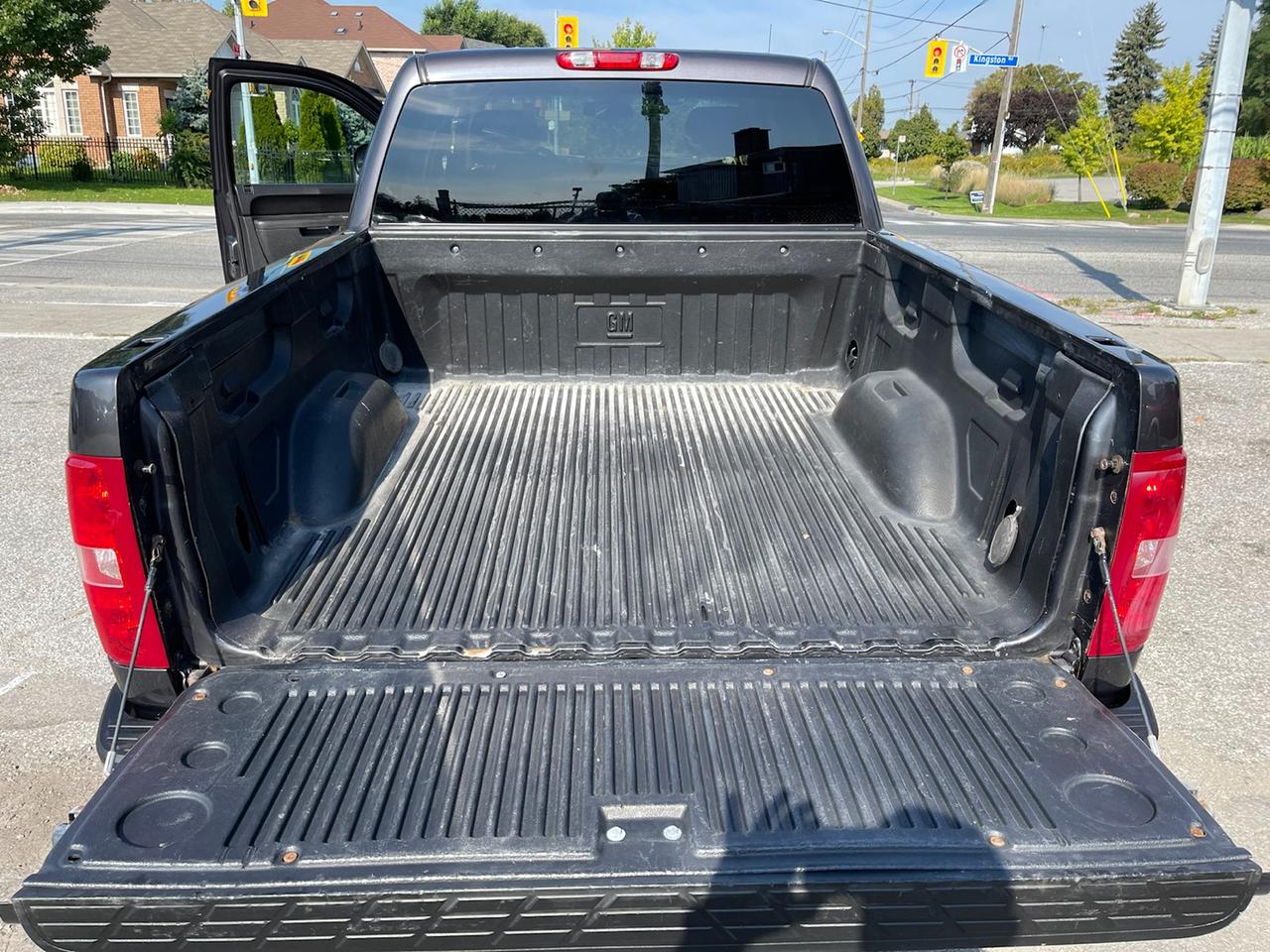 2010 Chevrolet Silverado 1500 LT1 Crew Cab 4WD Photo