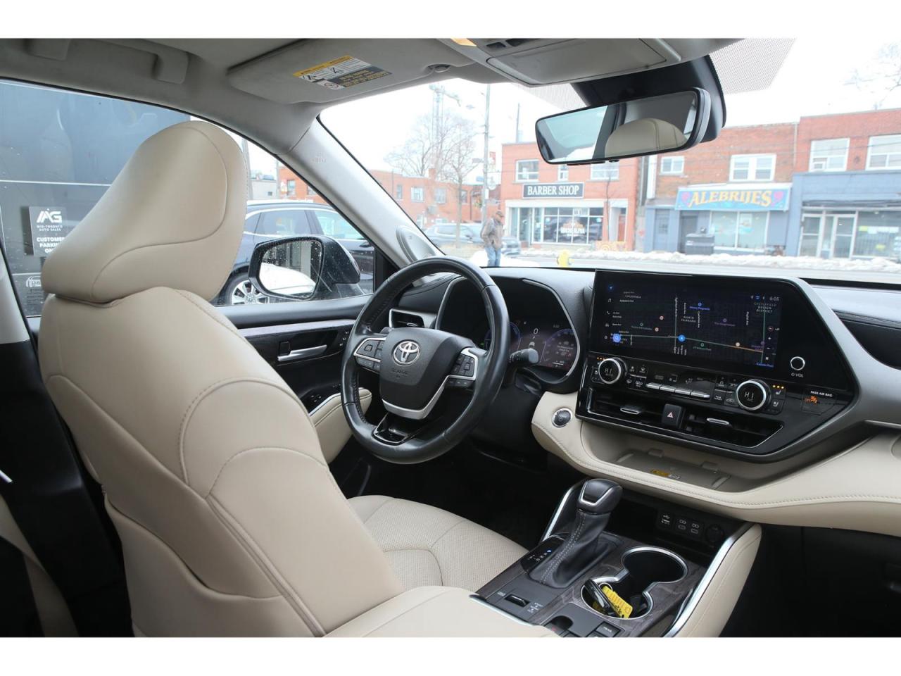 2023 Toyota Highlander Hybrid HYBRID Limited AWD | 7 Pass | Pano Roof | Leather Seats | Navi | Photo