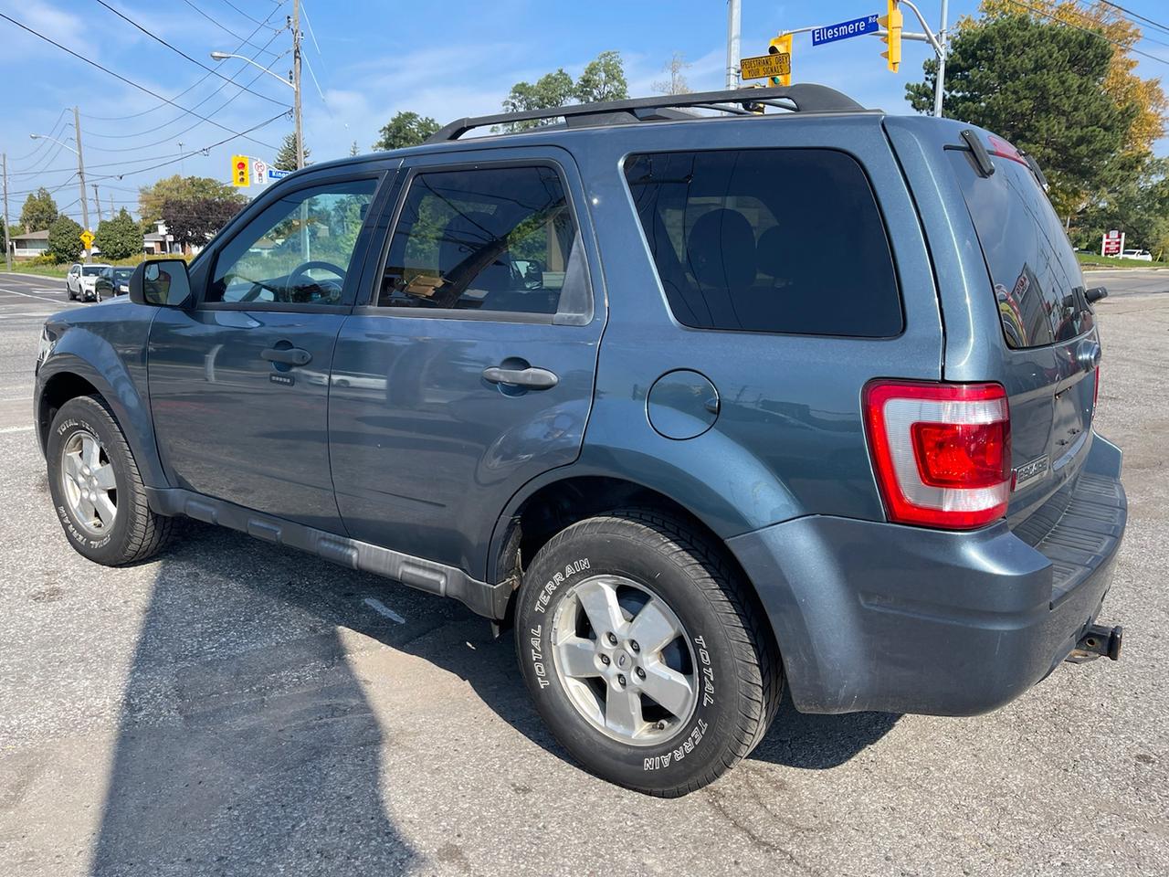 2010 Ford Escape XLT FWD Photo
