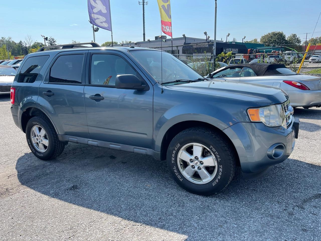 2010 Ford Escape XLT FWD Photo