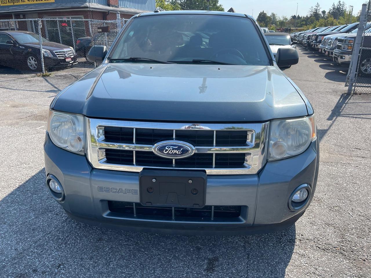 2010 Ford Escape XLT FWD Photo