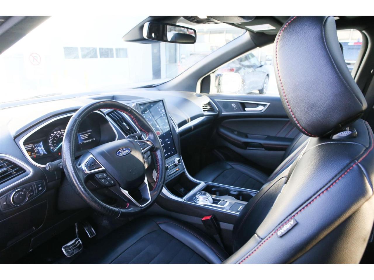 2021 Ford Edge ST Line AWD Photo