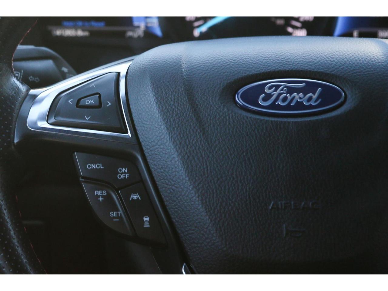 2021 Ford Edge ST Line AWD Photo