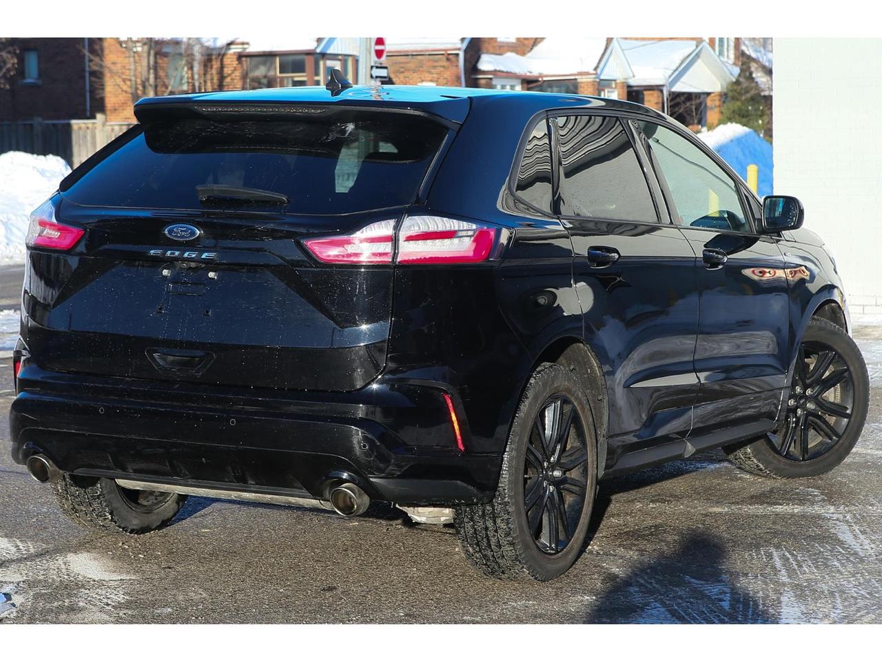 2021 Ford Edge ST Line AWD Photo