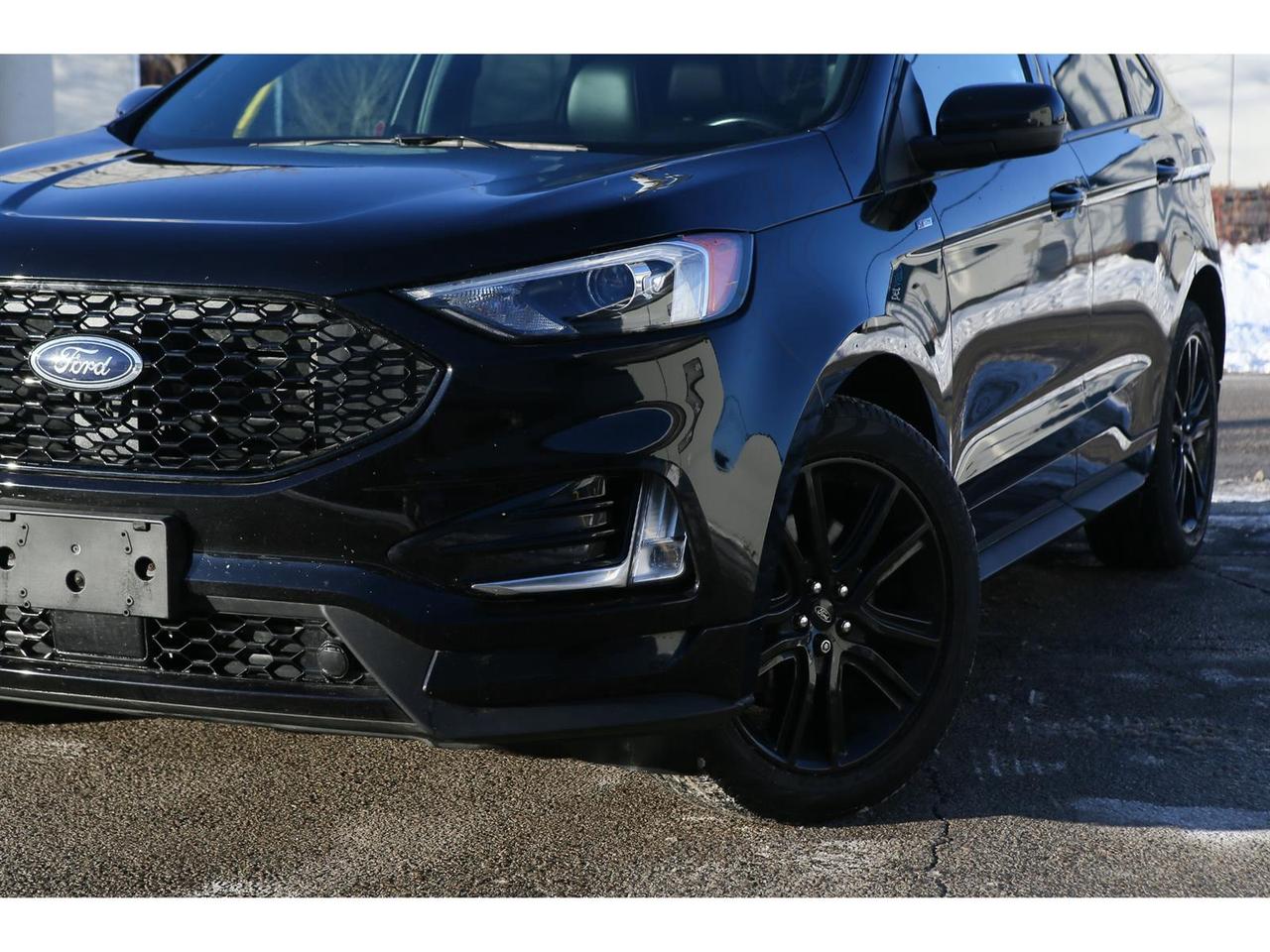 2021 Ford Edge ST Line AWD Photo
