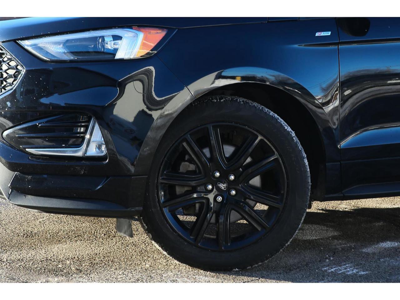 2021 Ford Edge ST Line AWD Photo