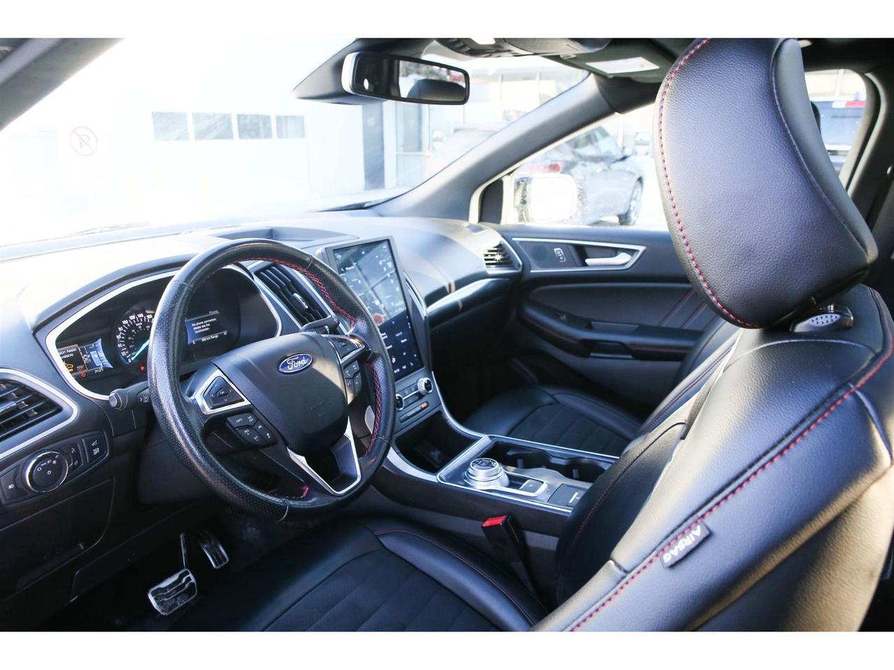 2021 Ford Edge ST Line AWD Photo