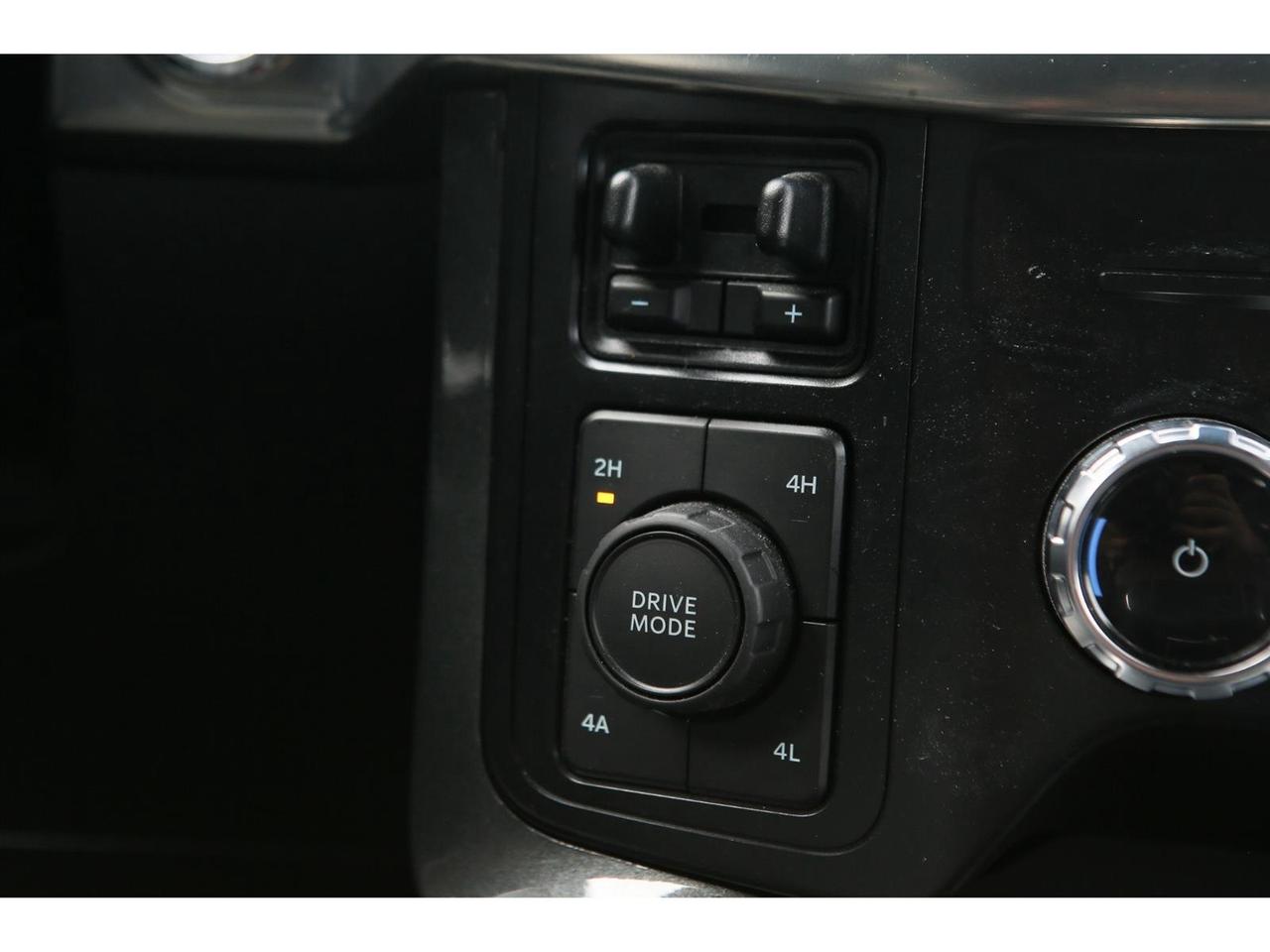 2023 Ford F-150 Lariat SuperCrew 4X4 | Trailer Tow | Power Tail Gate | 360 Camera Photo