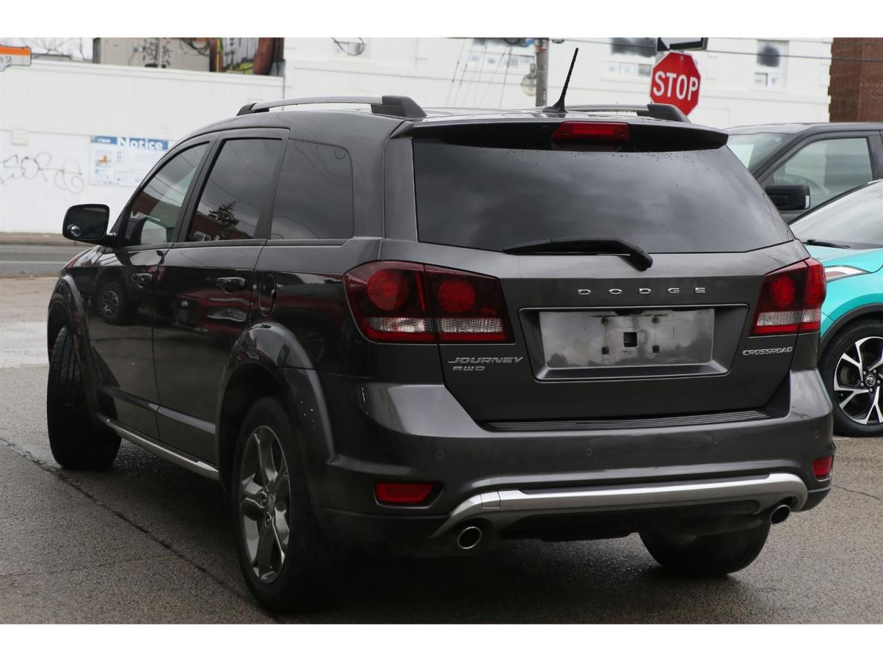 2017 Dodge Journey Crossroad Plus AWD | 7 Passenger | Rear DVD | Navigation | Leather Seats Photo