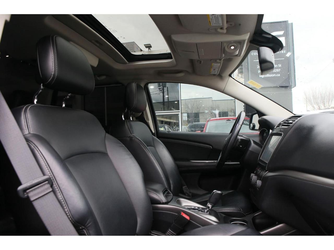 2017 Dodge Journey Crossroad Plus AWD | 7 Passenger | Rear DVD | Navigation | Leather Seats Photo