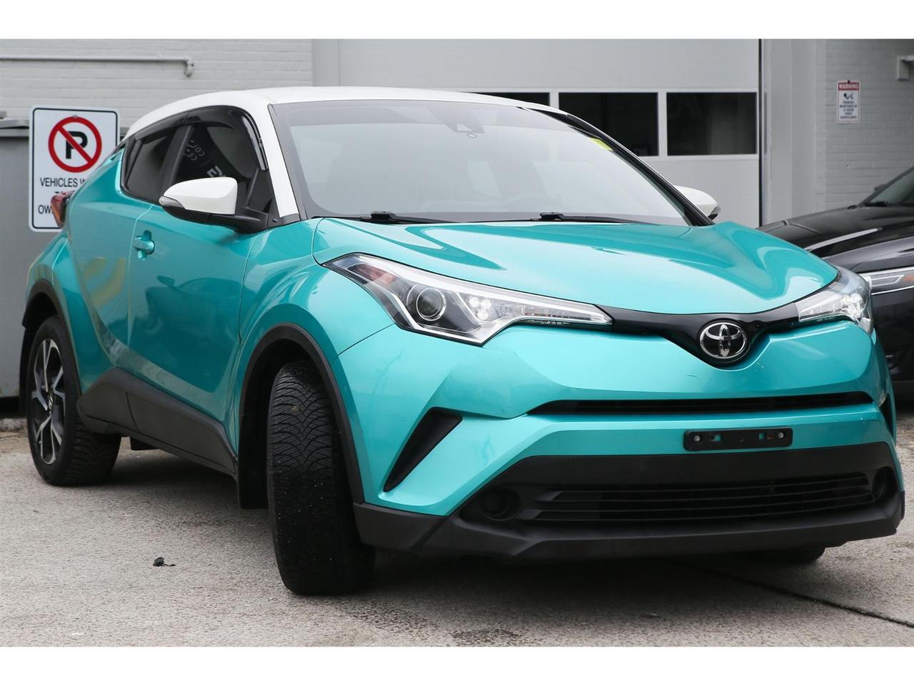 2018 Toyota C-HR XLE Premium Photo