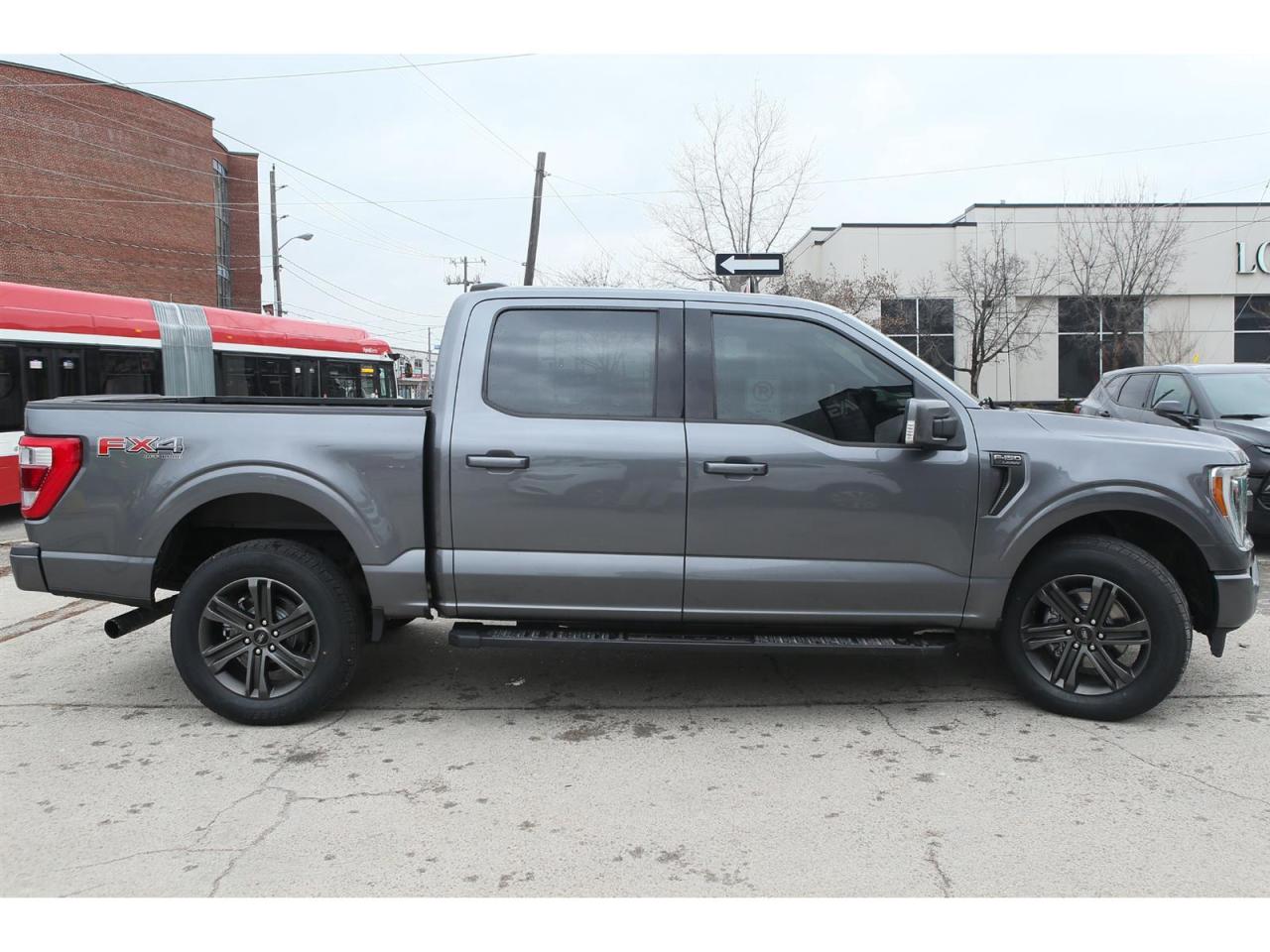 2021 Ford F-150 Lariat SuperCrew V6 4X4 Panoramic Roof | FX4 | 20 inch Whls | Lariat Sport Pkg | Full Leather Seats | Photo