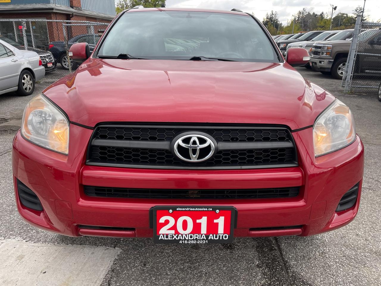 2011 Toyota RAV4 Base I4 4WD Photo