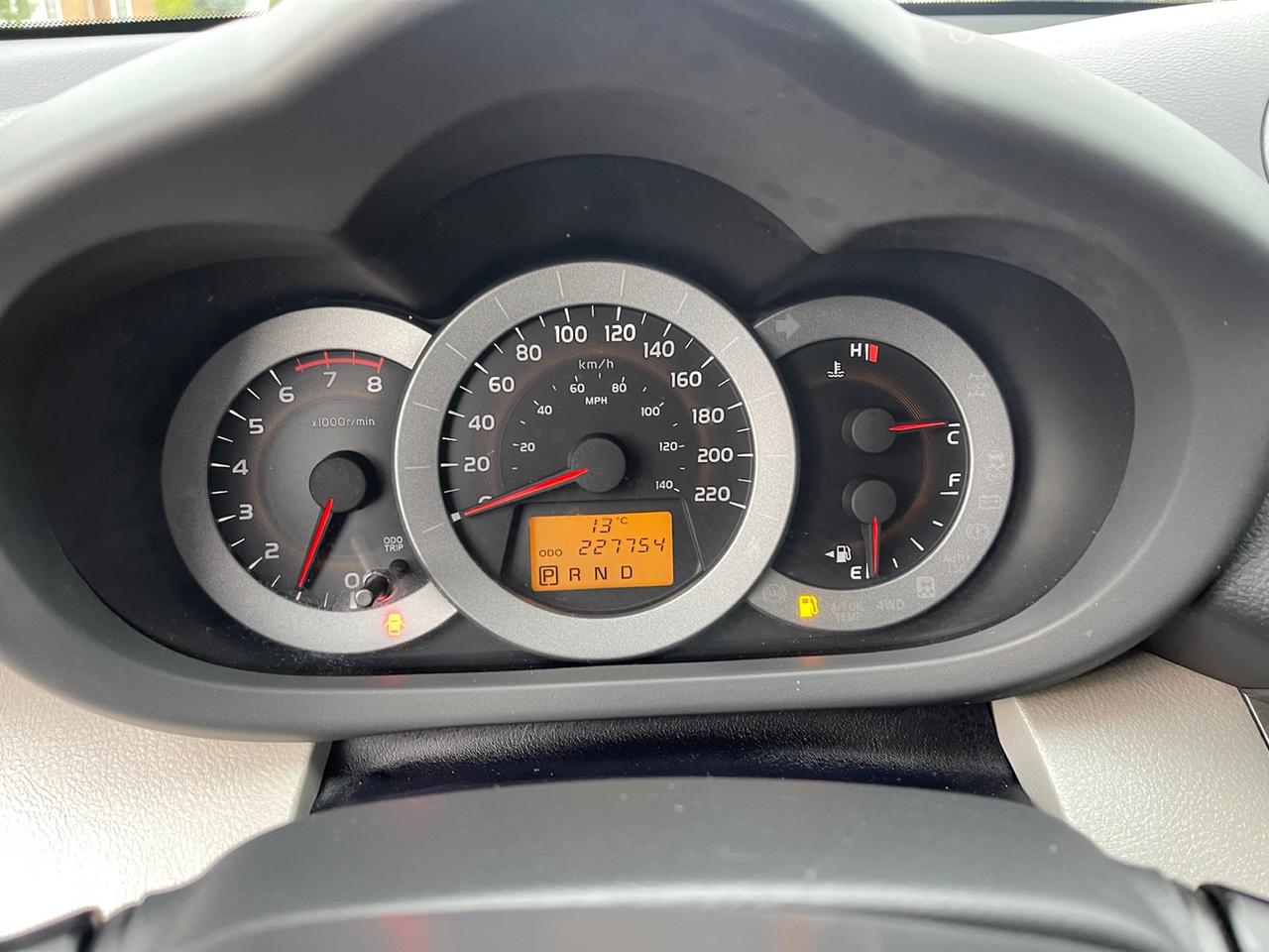 2011 Toyota RAV4 Base I4 4WD Photo
