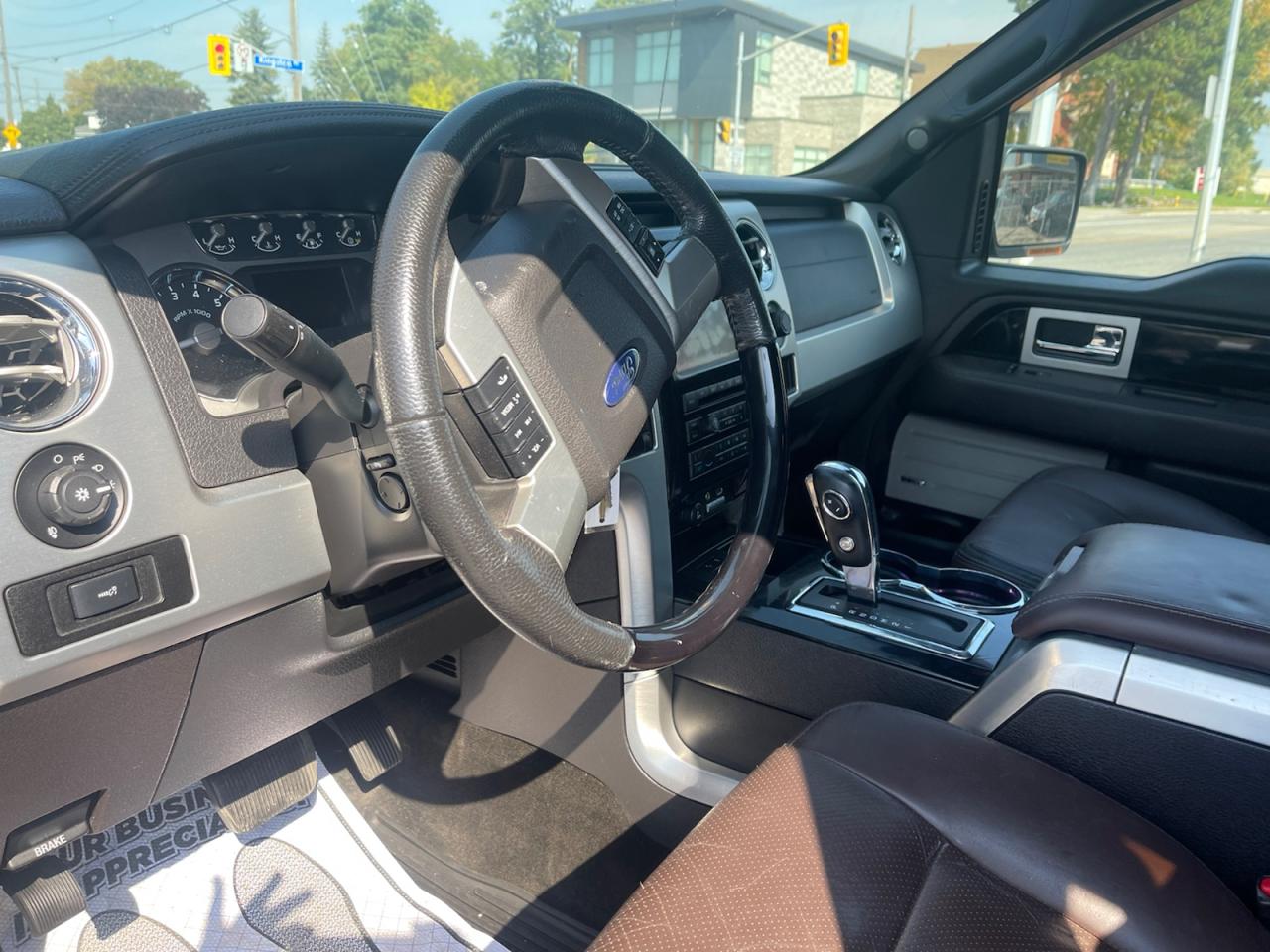 2012 Ford F-150 LARIAT STEPSIDE Platinum SuperCrew 5.5-ft. Bed 4WD Photo