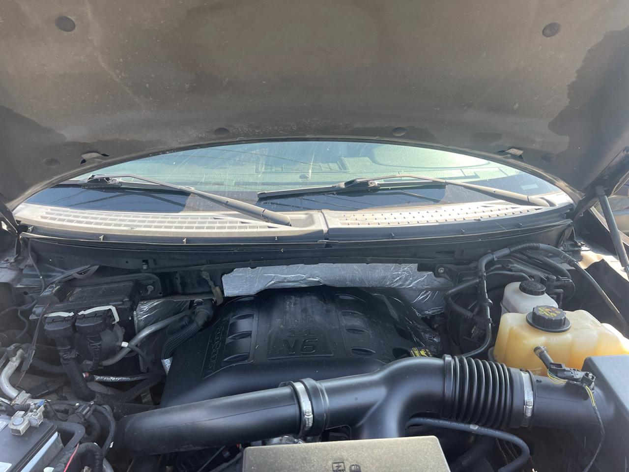 2012 Ford F-150 LARIAT STEPSIDE Platinum SuperCrew 5.5-ft. Bed 4WD Photo