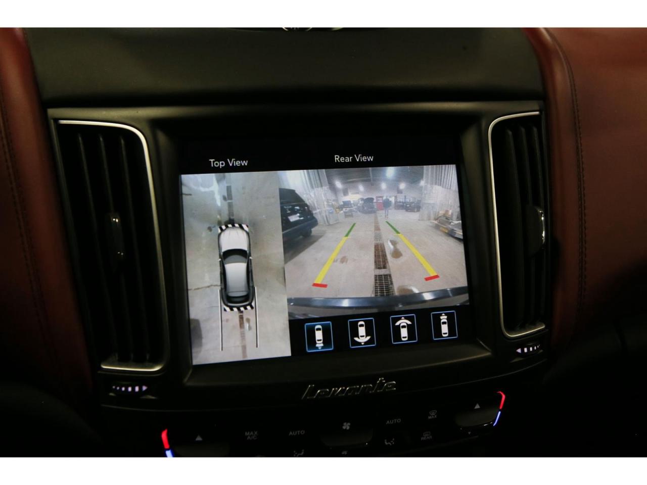 2020 Maserati Levante S GRANSPORT Photo