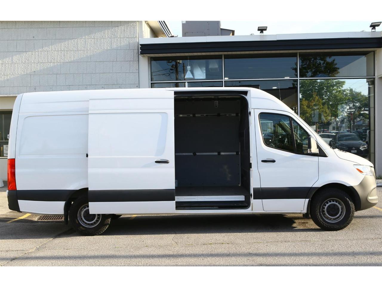 2024 Mercedes-Benz Sprinter 2500 170-in. WB High Roof Photo