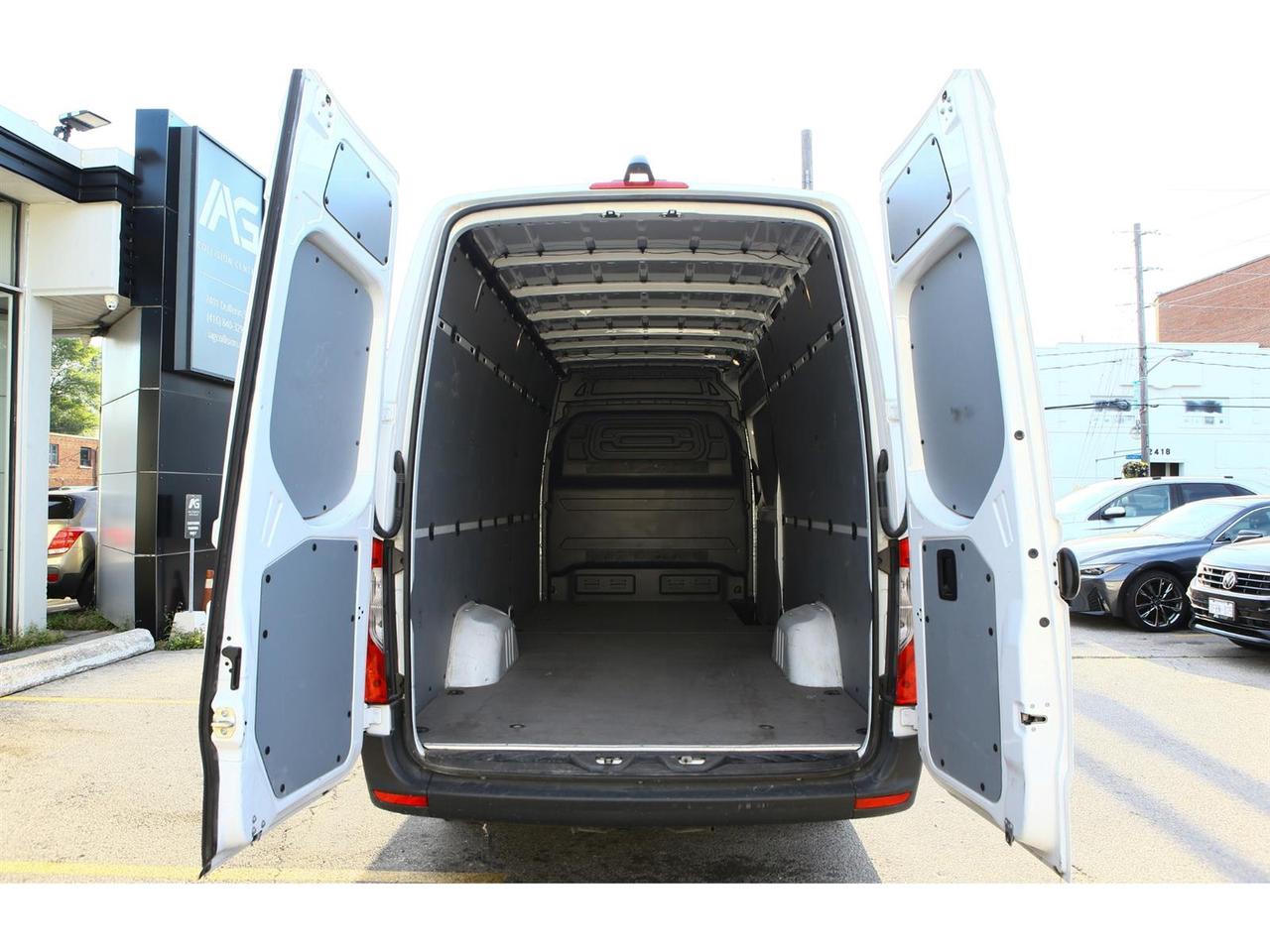 2024 Mercedes-Benz Sprinter 2500 170-in. WB High Roof Photo