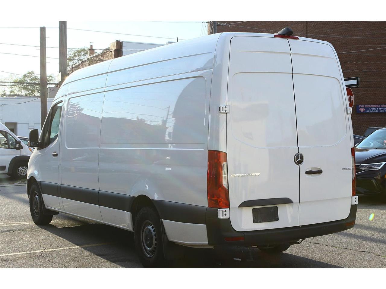2024 Mercedes-Benz Sprinter 2500 170-in. WB High Roof Photo