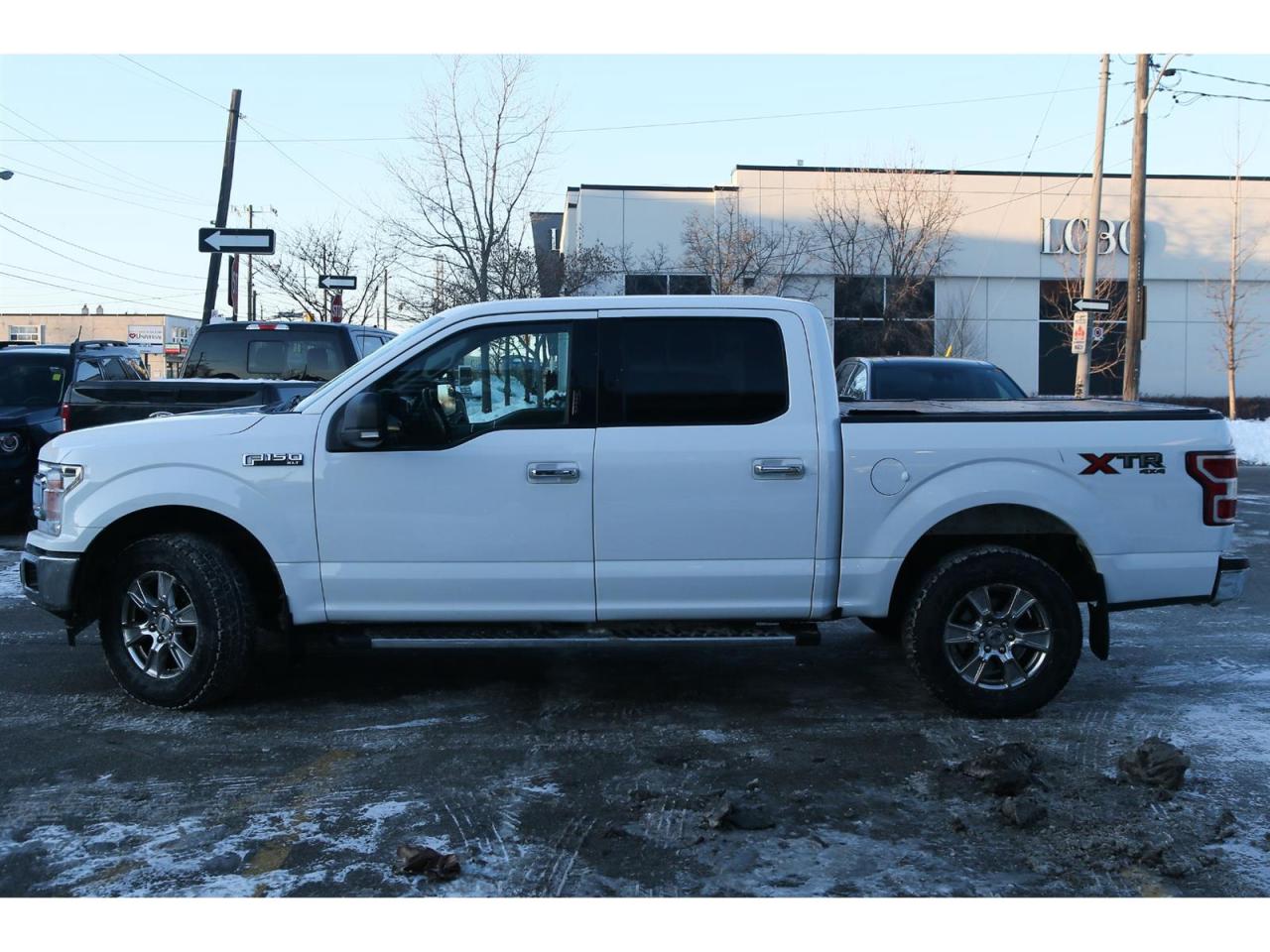 2018 Ford F-150 XLT SuperCrew 4X4 3.5L V6 , Trailer Tow Pkg, XTR package Photo3