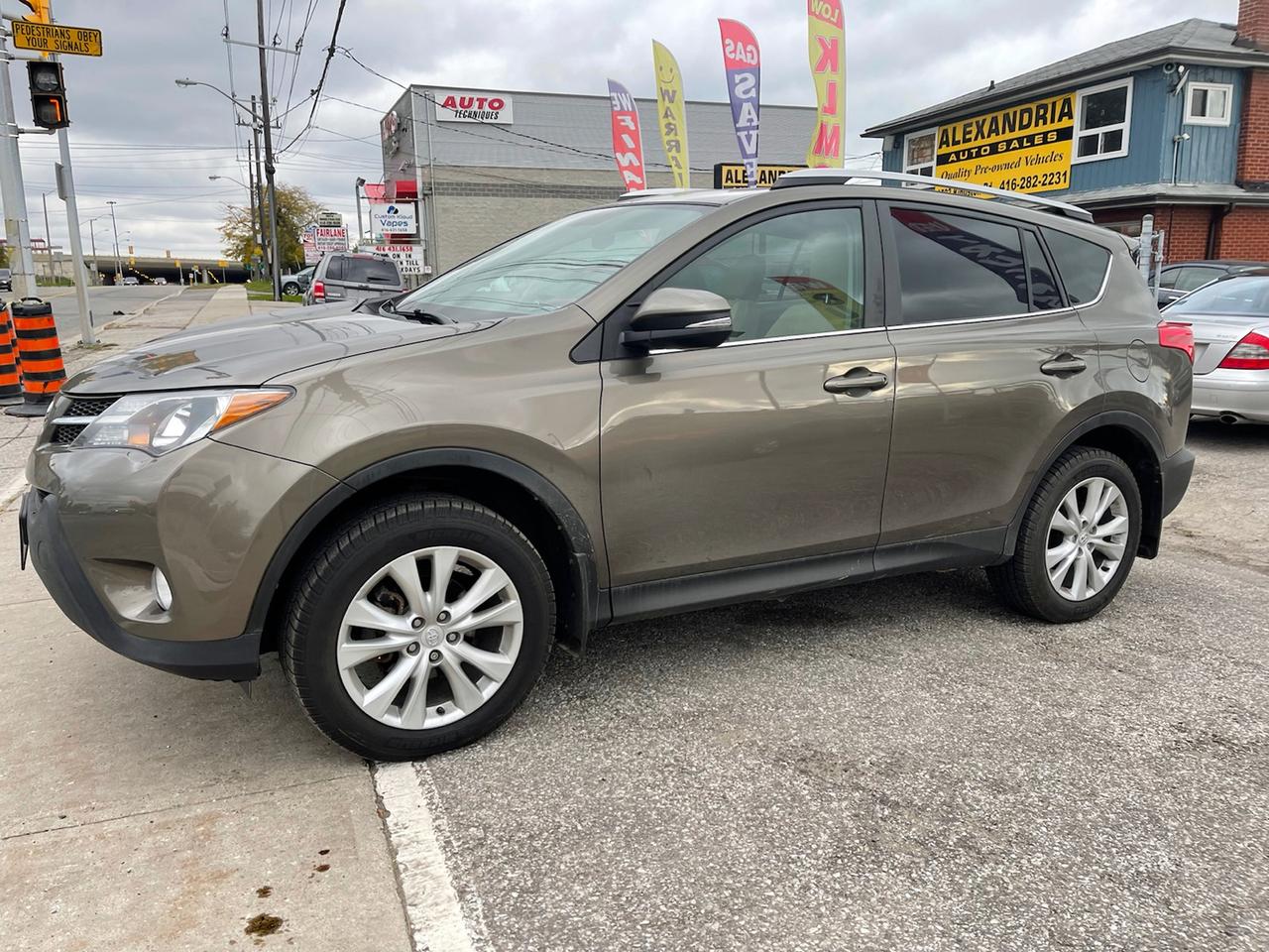 2013 Toyota RAV4 LIMITED AWD Photo
