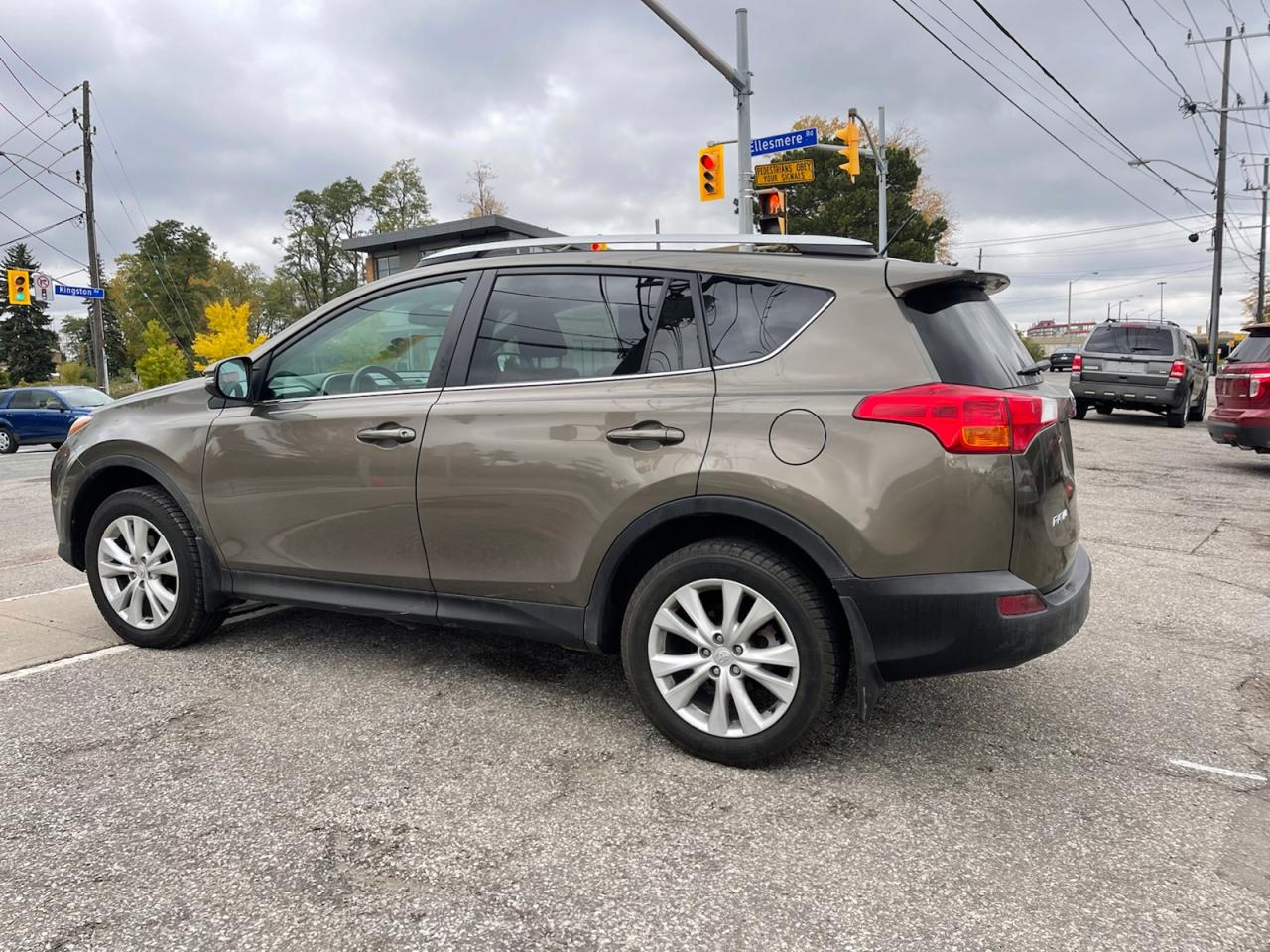 2013 Toyota RAV4 LIMITED AWD Photo4