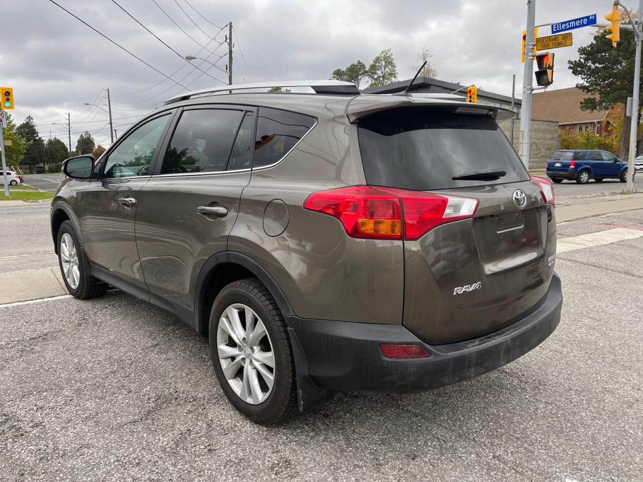 2013 Toyota RAV4 LIMITED AWD Photo