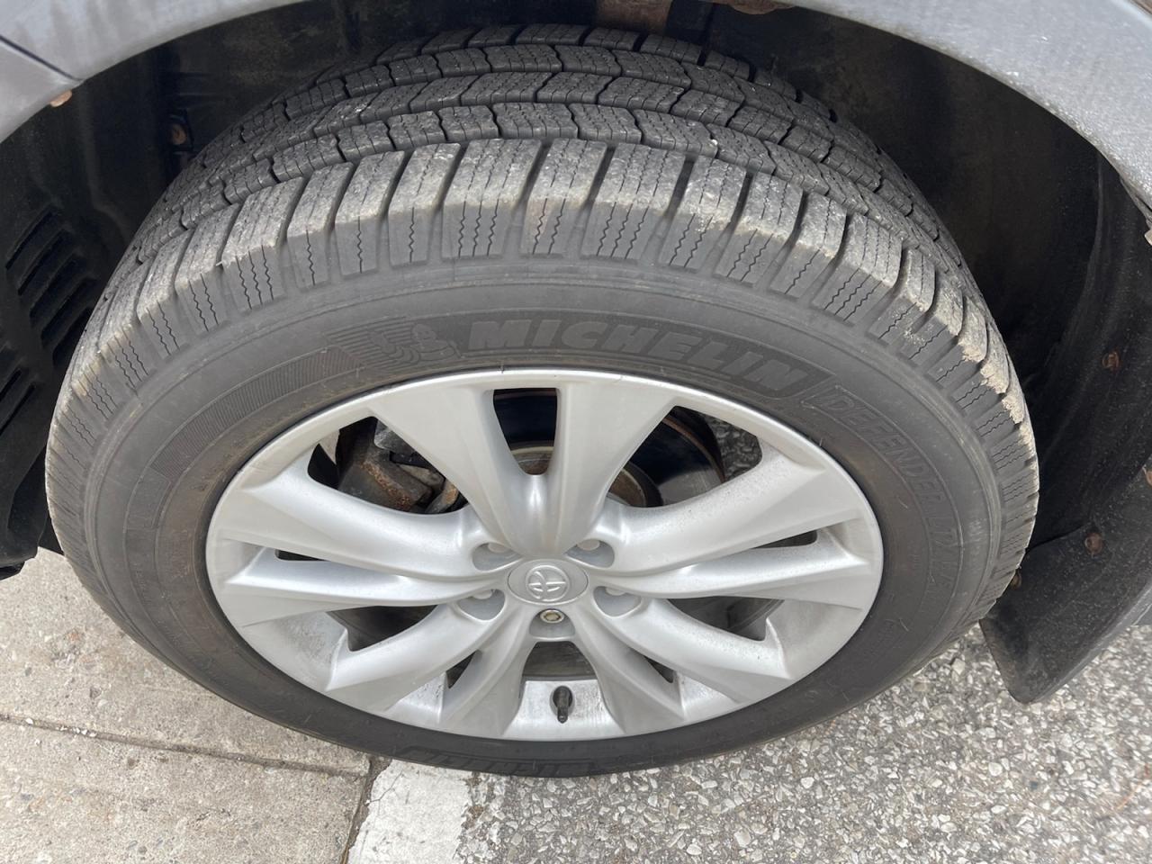 2013 Toyota RAV4 LIMITED AWD Photo