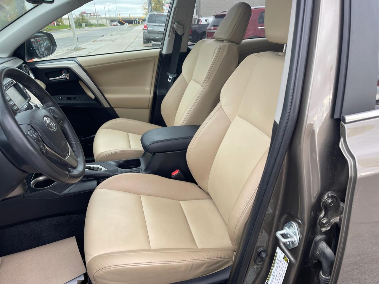 2013 Toyota RAV4 LIMITED AWD Photo