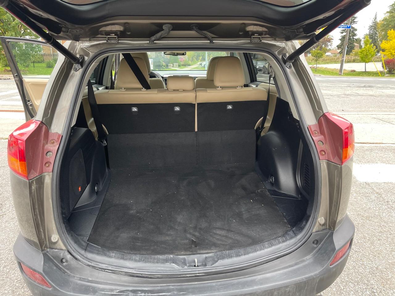 2013 Toyota RAV4 LIMITED AWD Photo