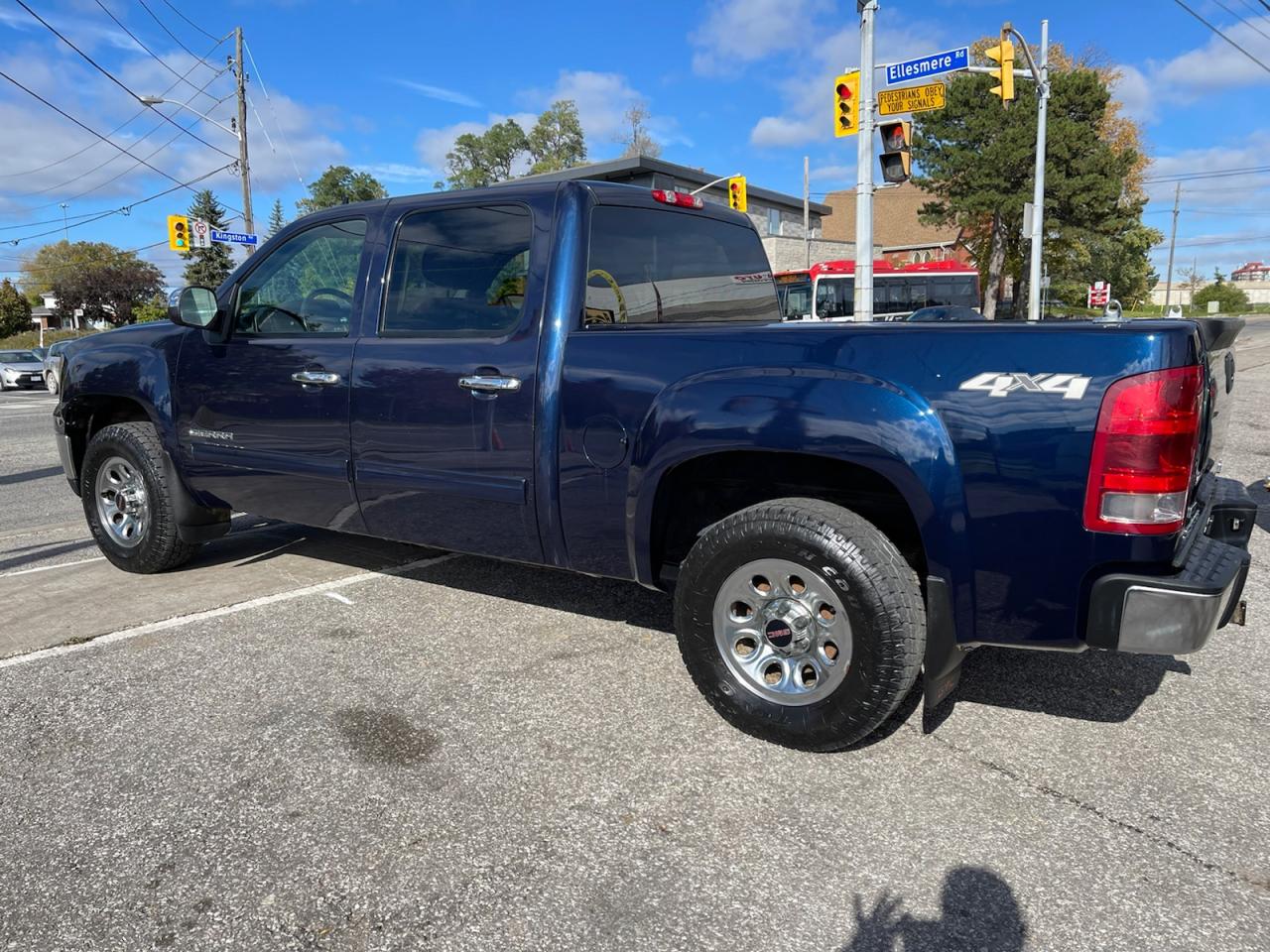 2012 GMC Sierra 1500 SL Crew Cab 4WD Photo