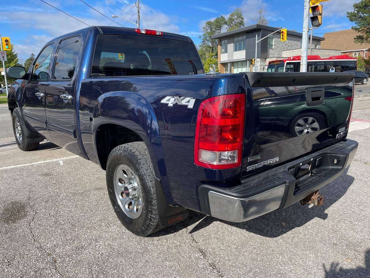 2012 GMC Sierra 1500 SL Crew Cab 4WD Photo